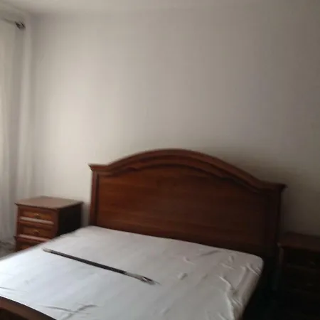 Una Stanza In Un Guest house Genoa